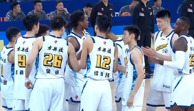  【深度战术拆解】CBA积分榜震荡：广厦止血、山东崛起、北京逆转的三维技术密码 体育新闻 【深度战术拆解】CBA积分榜震荡：广厦止血、山东崛起、北京逆转的三维技术密码 体育新闻