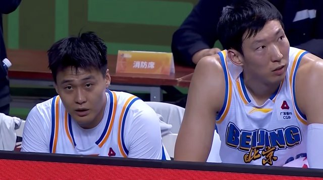  【深度战术拆解】CBA积分榜震荡：广厦止血、山东崛起、北京逆转的三维技术密码 体育新闻 【深度战术拆解】CBA积分榜震荡：广厦止血、山东崛起、北京逆转的三维技术密码 体育新闻