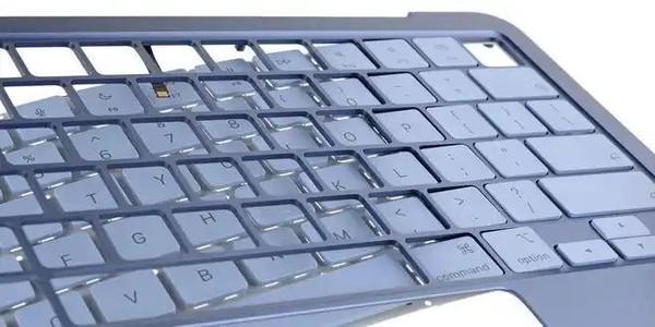  【深度拆解】MacBook Neo技术突破：6分背后的维修革命与设计局限 IT技术 【深度拆解】MacBook Neo技术突破：6分背后的维修革命与设计局限 IT技术